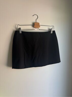 Forever 21 Black Mini Skirt